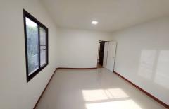 บ้านสร้างใหม่.ไว้สร้างตัว | ใกล้มอเตอร์M6 | 50 ตร.ว | ( 1.5 ล้าน) ต.บึงอ้อ ขามทะเลสอ โคราช ต่ำกว่า ราคาตลาด  (คุ้มค่า น่าอยู่.)  บ้านเลขที่ 423 หมู่ 1 ต.บึงอ้อ อ.บามทะเลสอ จ.นครราชสีมา  -202510141025101760412310172.jpg