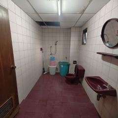 ขายตึกคลินิคหมอสุรชาติ ซื้อรีโนเวทเปิดคลินิคต่อได้ พร้อมอุปกรณ์ !!!-202510141044301760413470238.jpg