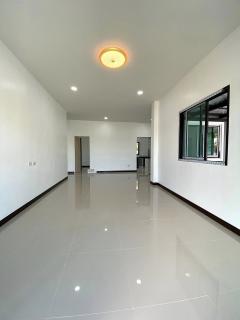 ขายบ้านกำแพงแสน ขายถูก สร้างใหม่ หลังใหญ่ ให้ที่ดินเยอะ เนื้อที่110ตรว. 3นอน 2น้ำ จอดรถได้หลายคัน-202510141116561760415416031.jpg