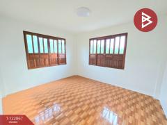 ขายห้องแถวชั้นเดียว เนื้อที่ 1 งาน 52.6 ตร.วา สระกะเทียม นครปฐม-202510141236311760420191622.jpg