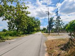  ขายที่ดิน บ้านน้ำซับ ต.นาวังหิน พนัสนิคม ใกล้ตลาดน้ำ 3 วัง  ยกแปลง  5-3-2 ไร่ เพียง  3.9  ล้านบาท ฟรีโอน -202510141240031760420403090.jpg