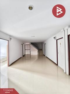 ขายอาคารพาณิชย์ 3 คูหาพร้อมห้องเช่า ท่าช้าง จันทบุรี-202510141309121760422152857.jpg