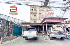 อาคารพาณิชย์ ติดไฟแดงถนนรังสิต-นครนายกเส้น 305 ตัดเข้าเส้น 3004 เนื้อที่ 49 ตารางวา ใกล้ดูโฮมรังสิต