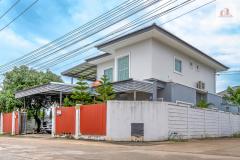 ขายบ้านเดี่ยว มีสระว่ายน้ำ ม.เย็นสิริ อ.เมืองร้อยเอ็ด หลังใหญ่ แถมเฟอร์นิเจอร์ทั้งหลัง พร้อมอยู่-202510141656161760435776499.jpg