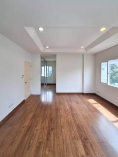 ให้เช่า  บ้านเดี่ยว เดอะ เซนโทร รัตนาธิเบศร์  ใกล้ MRT บางพลู ไลน์ไอดี ✅ @ibx7531n-202510142234151760456055642.jpg