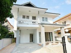 ขาย บ้านเดี่ยว 2 ชั้น หมู่บ้านเด่นชัย 54 ตรว. ย่านชุมชนขนาดใหญ่ สมุทรปราการ