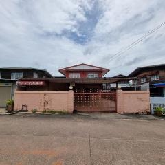 ขายบ้าน2ชั้น4นอน3น้ำ4จอด 49ตร.วา บ้านค้อ ใกล้วัดโนนศรีเรือง ขอนแก่น  อ่านข่าวต้นฉบับได้ที่  httpsnayoo.cokhonkaenl