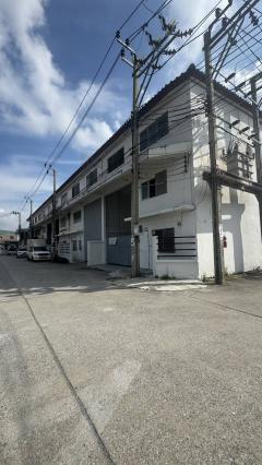 ขาย/เช่า พื้นที่ทำธุรกิจและคลังสินค้า ทำเลดี ใกล้สถานีรถไฟฟ้าสีม่าง สถานีแยกบางพลู อำเภอบางบัวทอง จังหวัดนนทบุรี