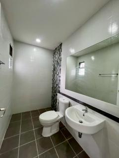 ขายบ้านเดี่ยว ชั้นเดียว หลังริม ม.พรภิรมย์ แกรนด์ มาบข่า อ.นิคมพัฒนา จ.ระยอง (HOUSE for SALE PORNBHIROM Mab Kha, Nikompattana, Rayong)-202510151609141760519354696.jpg