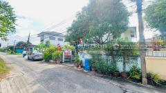 ขายบ้านครึ่งตึกครึ่งไม้2ชั้น ลำลูกกา ซ.จามร31ข ใกล้สนามกอล์ฟธูปเตมีย์ 56ตรว สงบ ร่มรื่น พร้อมอยู่-202510151623231760520203932.jpeg