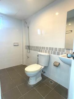 ขาย/ให้เช่า อาคารพาณิชย์ 3 ชั้น ถนนกาญจนาภิเษก (เลียบมอเตอร์เวย์) ใกล้สำนักงานเขตสะพานสูง#LB07 – 001115-202510161140231760589623248.jpg