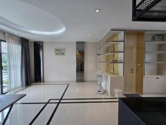 ให้เช่า โฮมออฟฟิศ โครงการ ดิสทริค เอกมัย-รามอินทรา DISTRICT รามอินทรา 40 ทำเลดีย่านเลียบด่วน -202510161436501760600210368.jpg