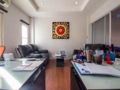 ให้เช่าทาวน์โฮม urban สาทร ใกล้ถนนราชพฤกษ์ เหมาะทำออฟฟิศ หรือ อยู่อาศัย ขนาด 26 ตรว มีเฟอร์นิเจอร์ตามรูป-202510161745571760611557403.jpg