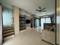 ให้เช่าทาวน์โฮม 3 ชั้น The Terrace รามอินทรา 65​ มีเฟอร์นิเจอร์ Biult-in พร้อมอยู่ ขนาด 24 ตรว-202510161749441760611784070.jpg