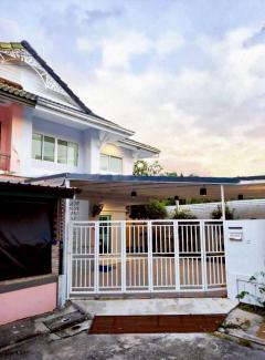  บ้านแฝดฟังก์ชันบ้านเดี่ยว 