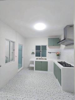  บ้านแฝดฟังก์ชันบ้านเดี่ยว 