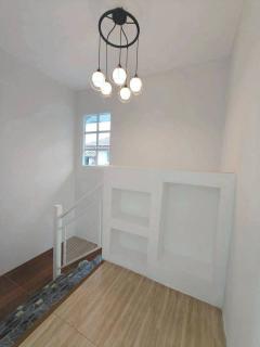  บ้านแฝดฟังก์ชันบ้านเดี่ยว 