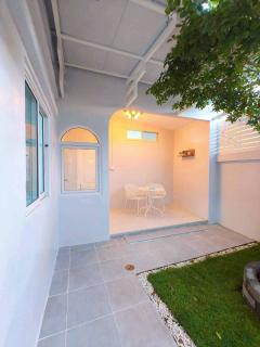  บ้านแฝดฟังก์ชันบ้านเดี่ยว 