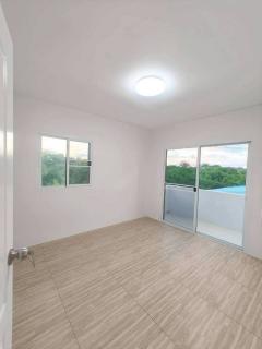  บ้านแฝดฟังก์ชันบ้านเดี่ยว 