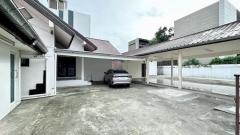 NTG236 ให้เช่าบ้านเดี่ยว 1 ชั้น ลาดพร้าว 71 มี 9 ห้องนอน ใช้งานได้หลายรูปแบบ ออฟฟิศ สต๊อกสินค้า ห้องไลฟ์ขายของออนไลน์  300 ตรม 220 ตรว