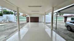 NTG236 ให้เช่าบ้านเดี่ยว 1 ชั้น ลาดพร้าว 71 มี 9 ห้องนอน ใช้งานได้หลายรูปแบบ ออฟฟิศ สต๊อกสินค้า ห้องไลฟ์ขายของออนไลน์  300 ตรม 220 ตรว-202510171239441760679584803.jpg
