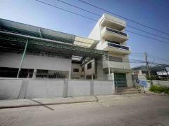 ขายด่วน!! ออฟฟิศ 4 ชั้น พร้อมโกดัง ทำเลดี ใกล้ฟิวเจอร์พาร์ค รังสิต  