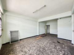 ขาย ตึกแถว ติดถนนรามอินทรา ใกล้พระยาสุเรนทร์ 24 ตรว 4.5 ชั้น-202510171727431760696863995.jpg