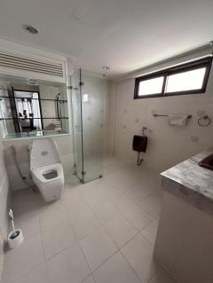 ให้เช่า บ้านเดี่ยว หลังมุม 4 นอน สุขุมวิท 71 ซอยปรีดีพนมยงค์ 14 ใกล้ BTS พระโขนง 340 ตรว 2 ชั้น-202510171730451760697045138.jpg