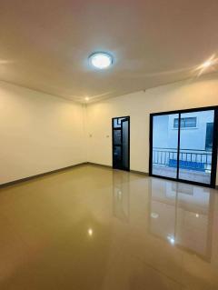 ขายถูกมาก!! ทาวน์โฮม 2 ชั้น หมู่บ้านว.แลนด์เฮ้าส์ โคกสูง ทำเลทอง ใกล้ทั้งตัวเมืองหาดใหญ่และตัวเมืองสงขลา-202510192117271760883447555.jpg