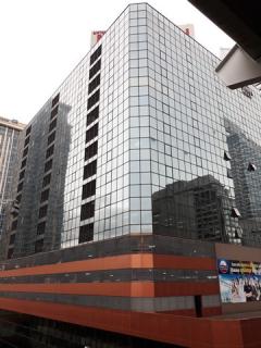 ให้เช่า RENT OFfice อาคารมหาทุนพลาซ่า 108000 BAHT. 1 นอน 1 Bathroom ขนาดเท่ากับ 1 ตารางวา 0 ngan 0 Rai ไม่ไกลจาก - ดีที่สุดในย่าน
