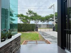 ให้เช่า บ้านเดี่ยว มัณฑนา ศรีนครินทร์-บางนา ซอยวัดหนามแดง เฟอร์บิ้วท์อิน ใกล้ Mega Bangna เพียง 5 นาที ใกล้ BTS ศรีด่าน-202510201353181760943198780.jpg