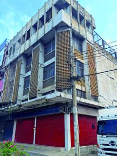 ขายตึกแถว 4 ชั้นครึ่ง 2 คูหา ใกล้ รพ.แพทย์รังสิต, ศูนย์การค้าเซียร์ รังสิต จ.ปทุมธานี