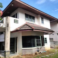 ขาย บ้านเดี่ยว หมู่บ้านปรีชา 2 ชั้น ขนาดเนื้อที่ดิน 90 ตารางวา พื้นที่ใช้สอย 250 ตารางเมตร เจ้าของขายเอง-202510201722371760955757634.jpg