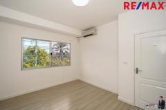 ขายบ้านพุทธบูชา บ้านใหม่1พุทธบูชา36(หลังมุม วิวสวน) สภาพดี รีโนเวทใหม่ ราคาดีที่สุดในโครงการ 3.19 ล้าน ติดอู่รถเมล์สาย75-202510211335511761028551721.jpg