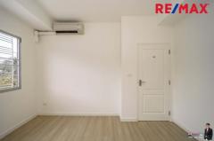 ขายบ้านพุทธบูชา บ้านใหม่1พุทธบูชา36(หลังมุม วิวสวน) สภาพดี รีโนเวทใหม่ ราคาดีที่สุดในโครงการ 3.19 ล้าน ติดอู่รถเมล์สาย75-202510211335521761028552925.jpg