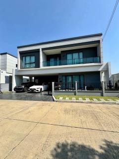 NTG241 ขายหรือ ให้เช่า บ้านเดี่ยว เซนโทร CENTRO รามอินทรา-จตุโชติ 2 บ้านสวยพร้อมเข้าอยู่