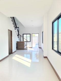  อาคารพาณิชย์ 3 ชั้น   ซีดาร์  หลังมุม  ถนนกันตนา -202510211735101761042910449.jpg