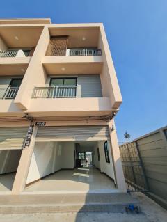  อาคารพาณิชย์ 3 ชั้น   ซีดาร์  หลังมุม  ถนนกันตนา -202510211735151761042915067.jpg