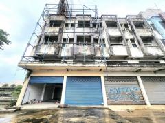 ขาย อาคารพาณิชย์ 4 ชั้น หลังมุม ขนาด 45 ตร.ว. 2 ห้อง ติดถนนใหญ่ บรมราชชนนี ตรงข้ามโลตัสศาลายา ทำเลดี ใกล้แหล่งชุมชน เหมาะทำการค้า โฮมออฟฟิค