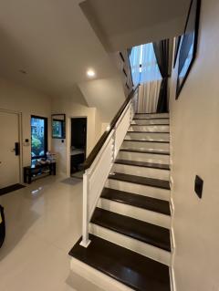 ขาย บ้านเดี่ยวหรู เศรษฐสิริ -กรุงเทพกรีฑา ใกล้ BTS สายสีเหลือง สถานีศรีกรีฑา เงียบสงบ เป็นส่วนตัว-202510211923481761049428240.jpg