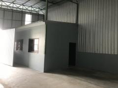 โกดัง พื้นที่ประมาณ 250 ตร.ม. ให้เช่าแถวบางแสน ห้วยกะปิ ทำเลดี เข้าออกได้ทั้งข้าวหลามและสุขุมวิท-202510220844041761097444457.jpg