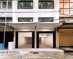 ขาย อาคารพาณิชย์ 2 คูหา ซ.เจริญกรุง 31 ตลาดน้อย-เยาวราช รีโนเวทใหม่ ทำเลทอง ติดแหล่งค้าขาย พร้อมลิฟต์ในตัว