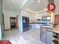 ขายบ้านเดี่ยวสไตล์พูลวิลล่า เนื้อที่ 91 ตร.วา สัตหีบ ชลบุรี-202510230243241761162204989.jpg