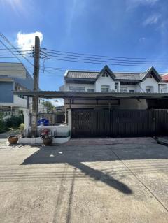 NTG245 ให้เช่าทาวน์โฮม2ชั้นรีโนเวทใหม่ทั้งหลัง ประชาราษบำเพ็ญ26 ใกล้ MRTห้วยขวาง