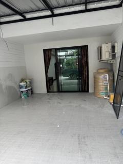 NTG246 ให้เช่าทาวเฮ้าส์ ห้วยขวาง ใกล้ MRT ห้วยขวางเฟอร์ครบ บ้านสวย พร้อมเข้าอยู่-202510231401541761202914727.jpg