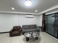 NTG246 ให้เช่าทาวเฮ้าส์ ห้วยขวาง ใกล้ MRT ห้วยขวางเฟอร์ครบ บ้านสวย พร้อมเข้าอยู่-202510231401581761202918496.jpg