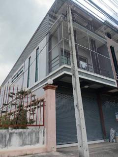 ขายตึกแถว 2 ชั้น ห้วยคต อุทัยธานี ทำเลดีติดถนน เหมาะค้าขาย อยู่อาศัย 