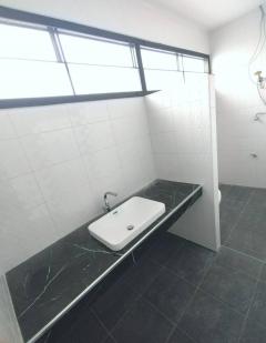 ขายตึกแถว 2 ชั้น ห้วยคต อุทัยธานี ทำเลดีติดถนน เหมาะค้าขาย อยู่อาศัย -202510231453371761206017442.jpg