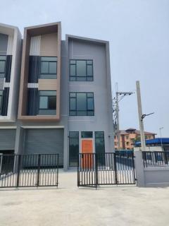 ให้เช่าอาคารพาณิชย์พร้อมโกดัง450ตร.ม.หลังมุมย่านบางใหญ่นนทบุรีซอยกัตนาใกล้ รพ.บางใหญ่