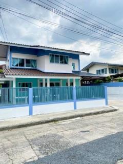 ขาย ให้เช่า บ้านเดี่ยว 2 ชั้น หมู่บ้านสหกรณ์ เสรีไทย57 ใกล้มอเตอร์เวย์ บ้านว่างวันที่ 18 พฤศจิกายน เหมาะอยู่อาศัย